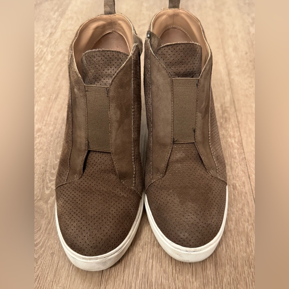 Anna Wedge Brown Suede High-Top Sneaker